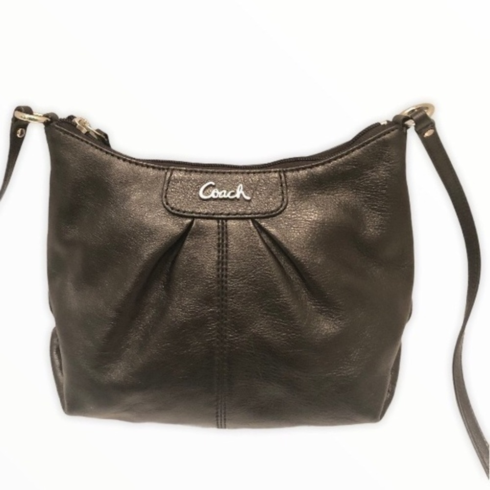 Coach Ashley black leather crossbody swingpack bag